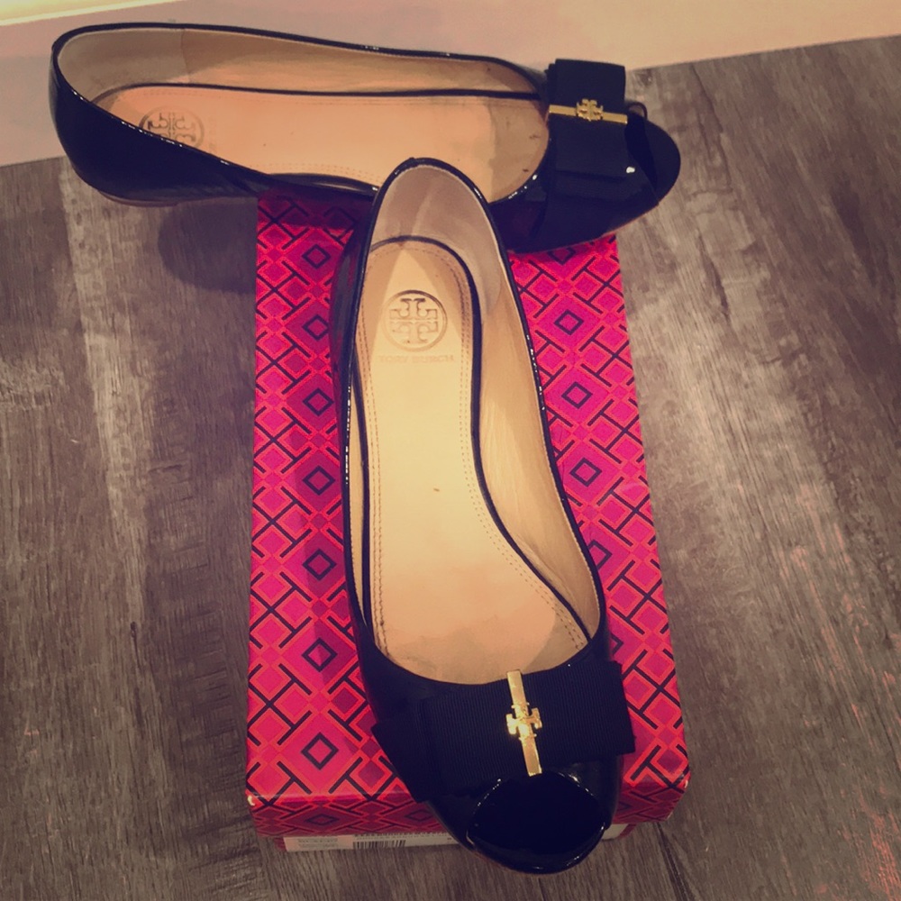 Authentic Tory Burch Open Toe Flats